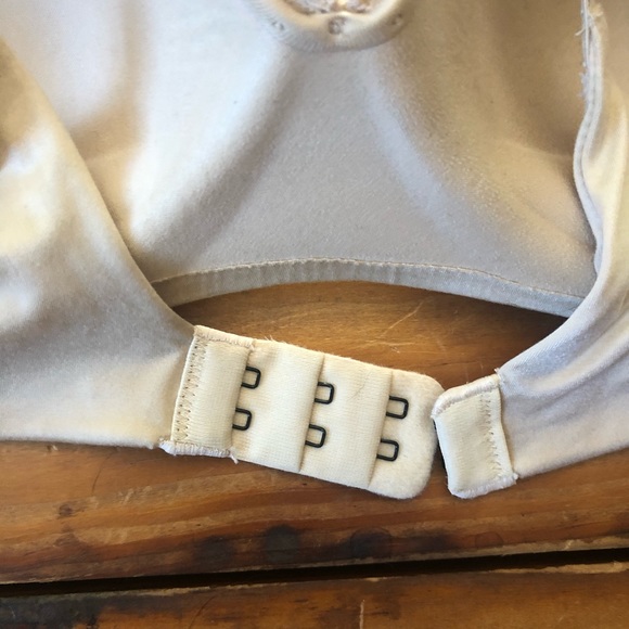 Maidenform lightly padded Bra Comfort Devotion - Picture 3 of 4